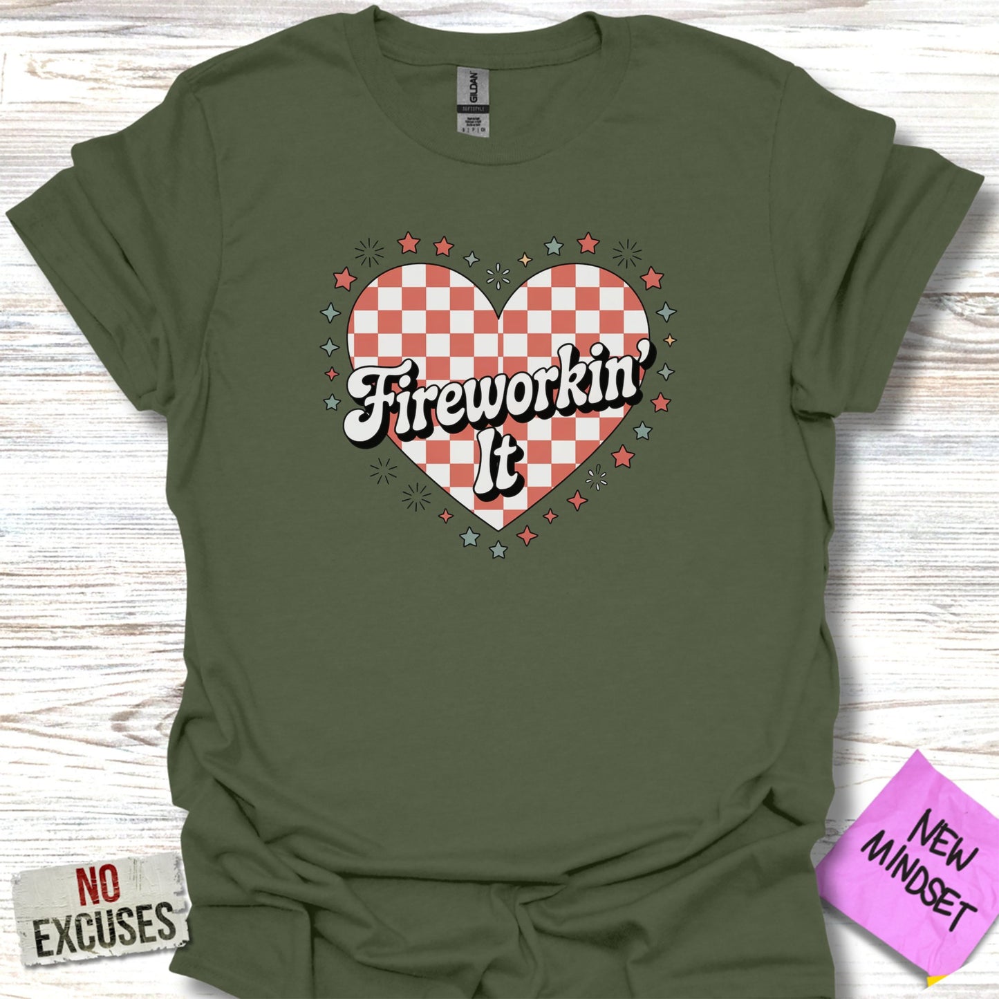 Fireworkin' It Graphic Heart Design T-shirt product